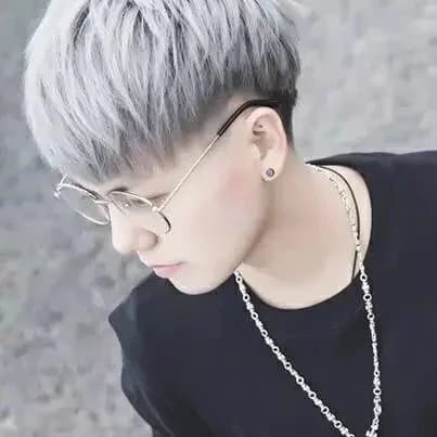 吃什么维生素可以消除黑眼圈