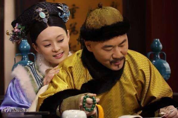 《甄嬛传》甄嬛从一开始就想入宫，她凭什么本事让雍正倾心？
