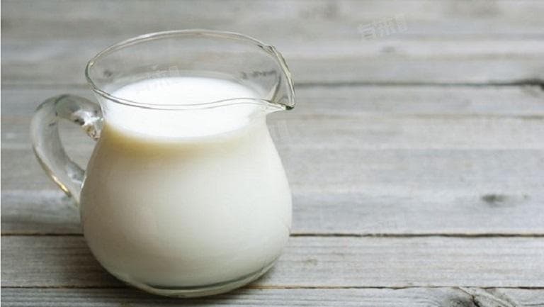 牛奶真的能解酒吗？从科学角度解析
