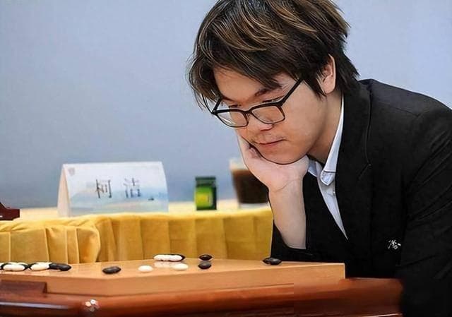 柯洁的围棋实力到底有多高？深度解析这位围棋天才的巅峰之路