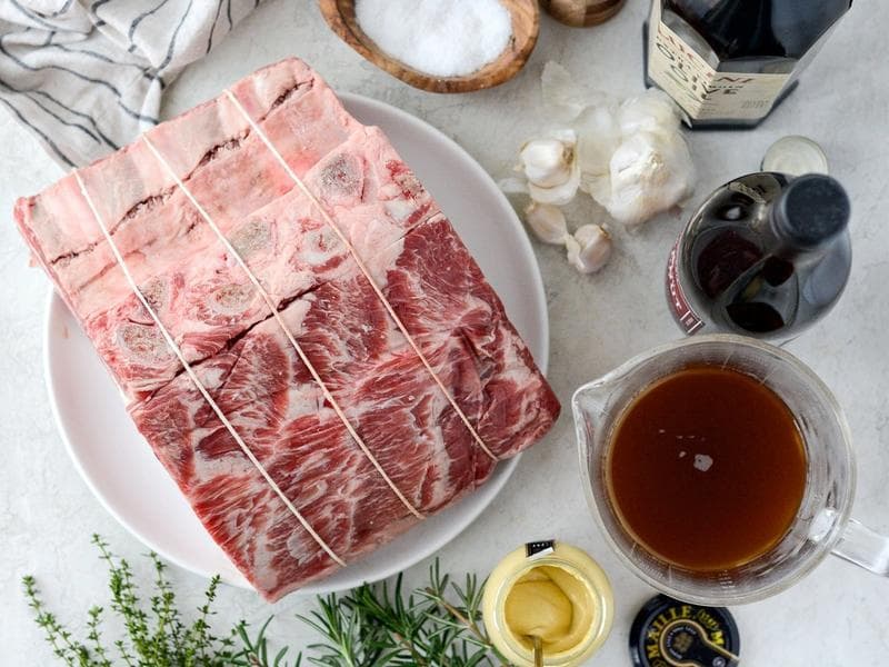 迷迭香烤牛上肋（Rosemary Prime Rib Roast）