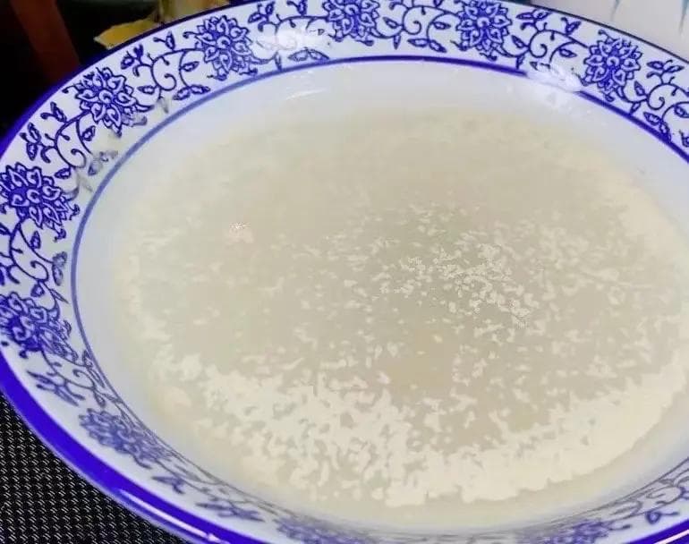 在家也能做出蓬松柔软的馒头：详细制作步骤与技巧分享