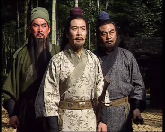 臭咸鱼：曹操的艺术形象怎么会变成大汉忠臣？
