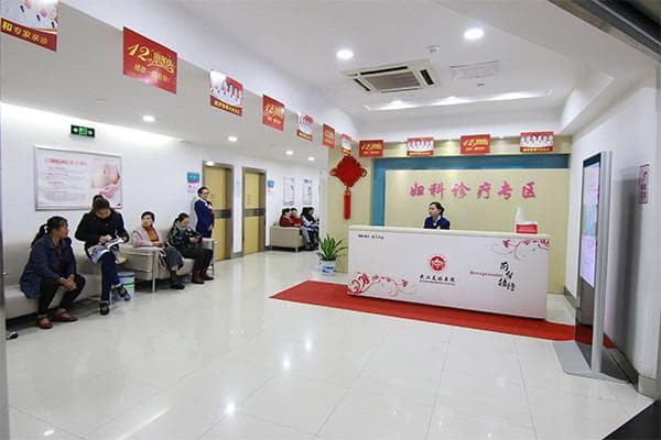 如何挑选适合自己的牙齿矫正方法？比较不同矫正技术的优缺点和适用人群