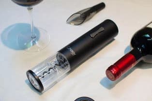 没有起酒器时如何打开红酒？