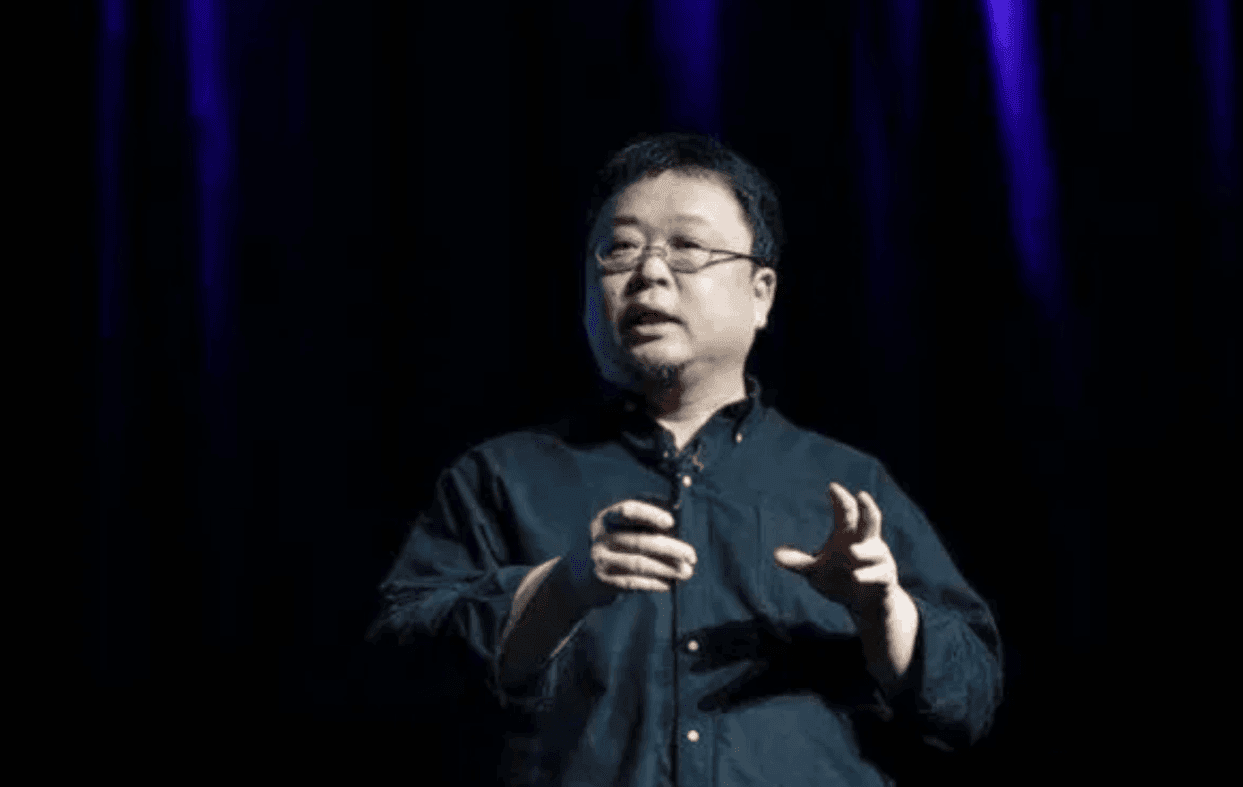 罗永浩的创业滑铁卢：从“理想主义者”到“现实的教训”