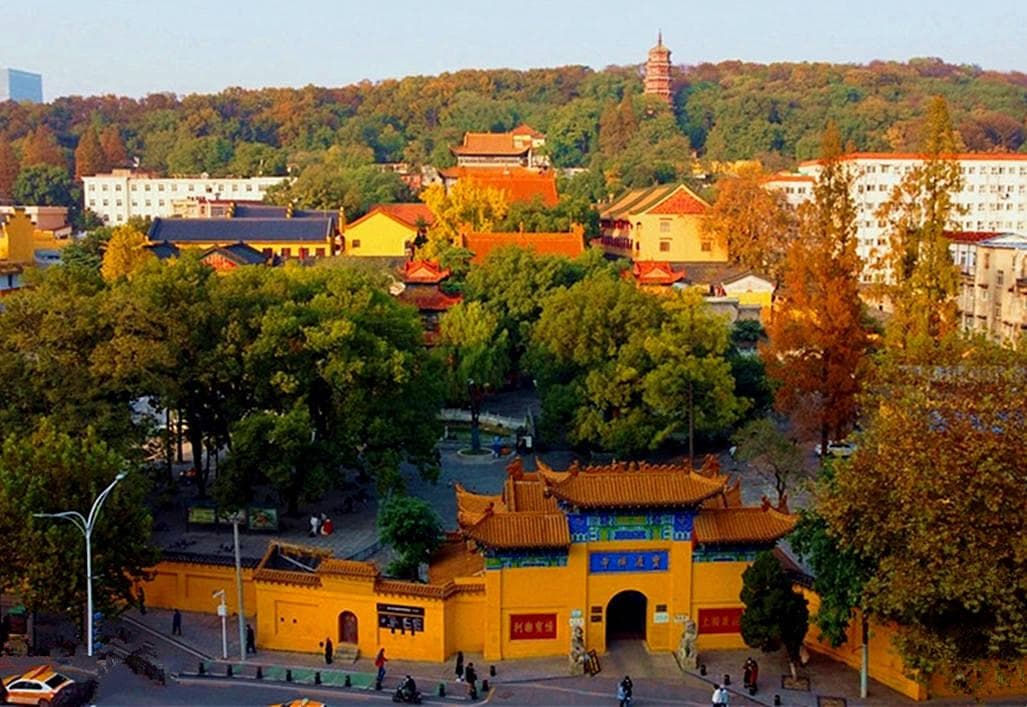 武汉两座名寺：宝通禅寺与归元寺，为何归元寺更受欢迎？