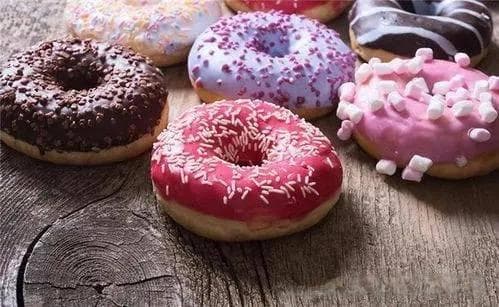 饮食与心理健康：如何通过吃来改变你的心情？