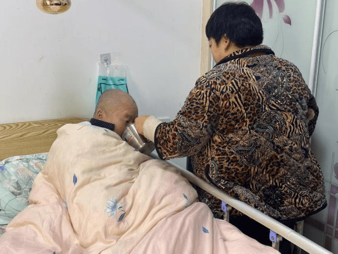 残疾妻子邹孝娟：用爱与坚韧编织幸福生活