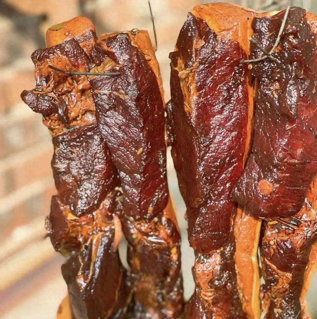 腊肉炒制攻略：7步教你做出软嫩可口的美味