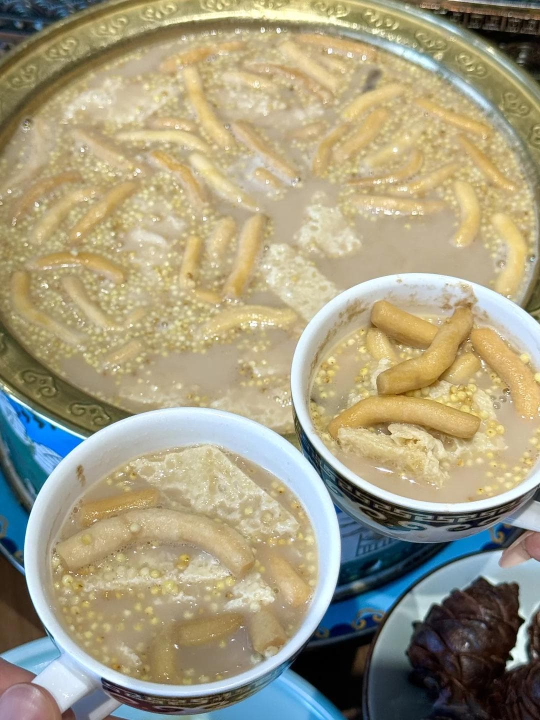 蒙古族咸奶茶：草原文化中的特色饮品