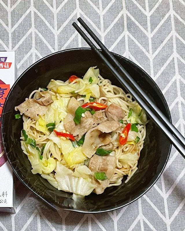 超简单的家常炒面食谱
