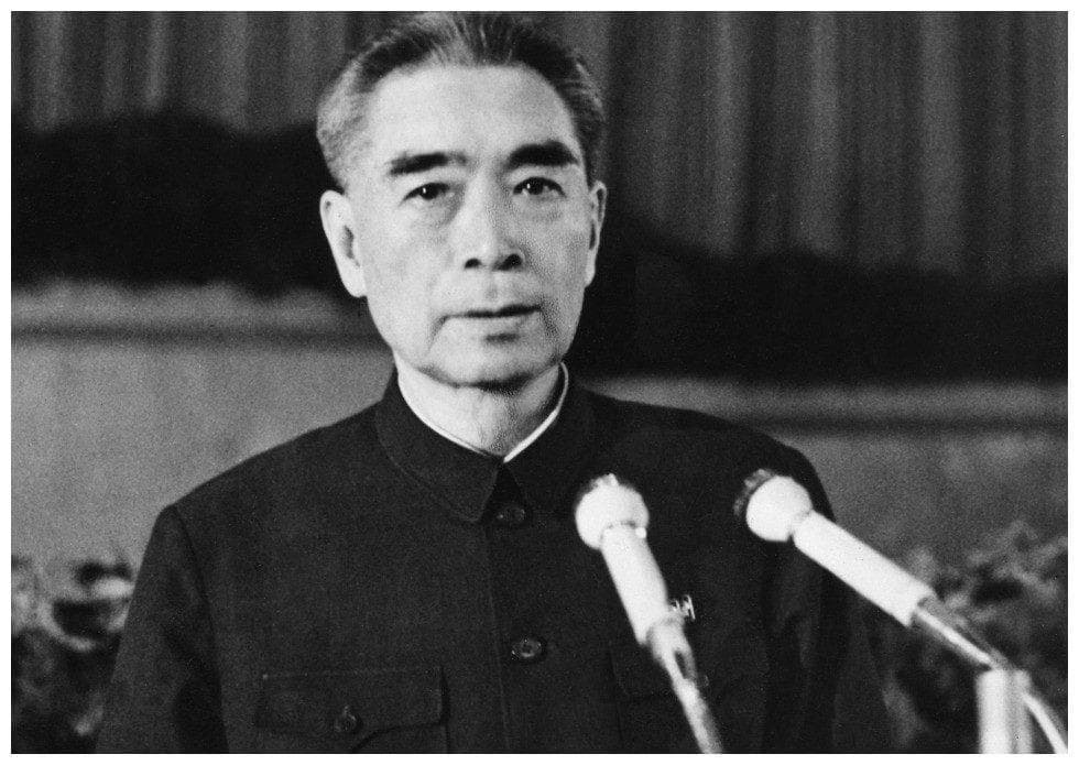 周总理的外交艺术：一天之内建交，机智反击嘲讽