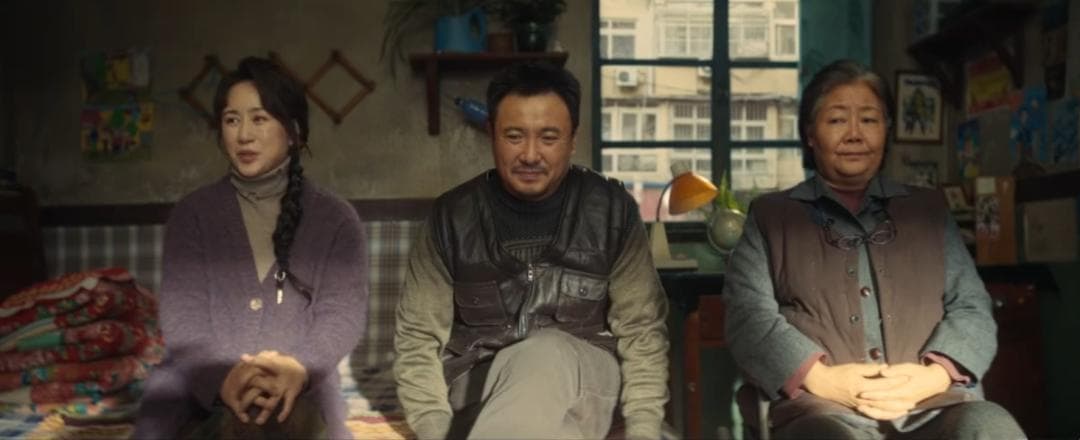 《抓娃娃》讽刺“中式教育”：父母为何对“苦难教育”太过执着？