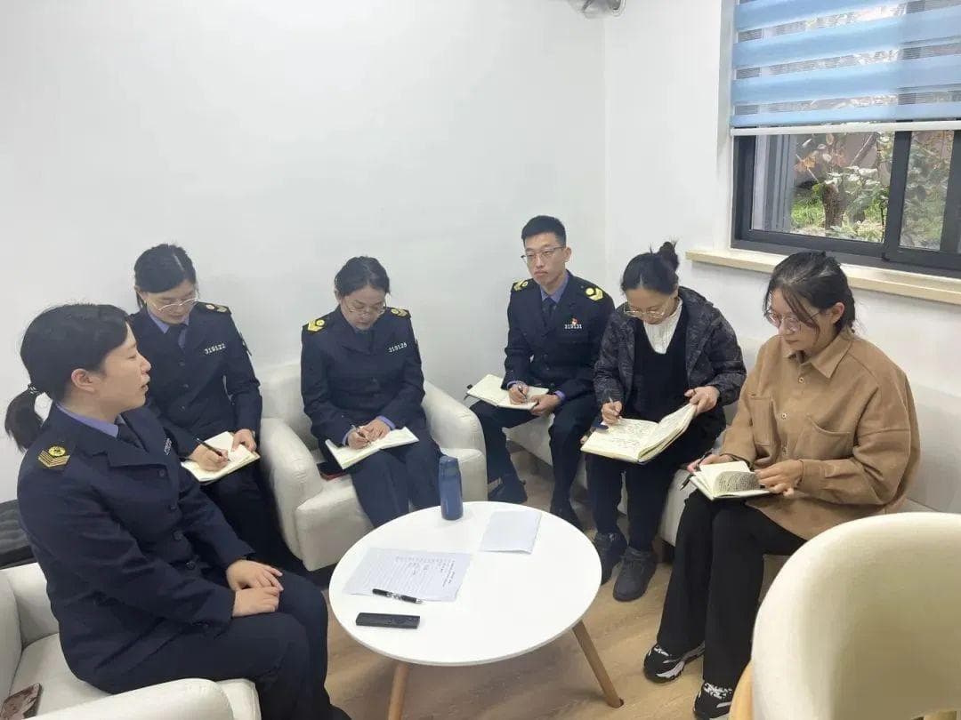 用人单位的主要负责人、职业卫生管理人员需要接受职业卫生培训吗？