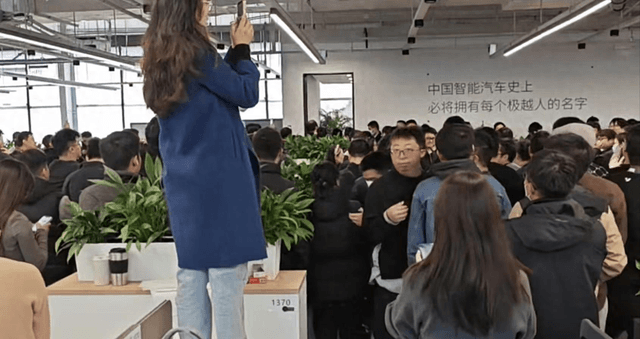 2024各大车企裁员大盘点，销量下滑成主要原因，最高竟然达2300人