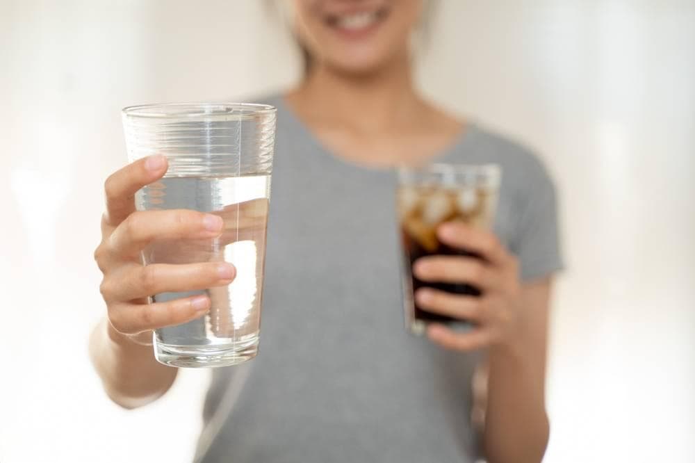 杯子选购全攻略：材质选择与保养注意事项