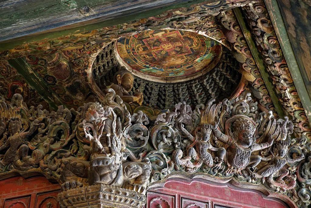 太惊艳！中国古建筑中濒临失传的彩画纹样，终于被复原出来了