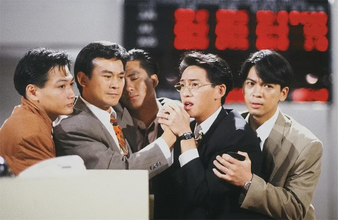 万梓良的《巨人》，当年打败《大时代》，如今配角张卫健发展最好
