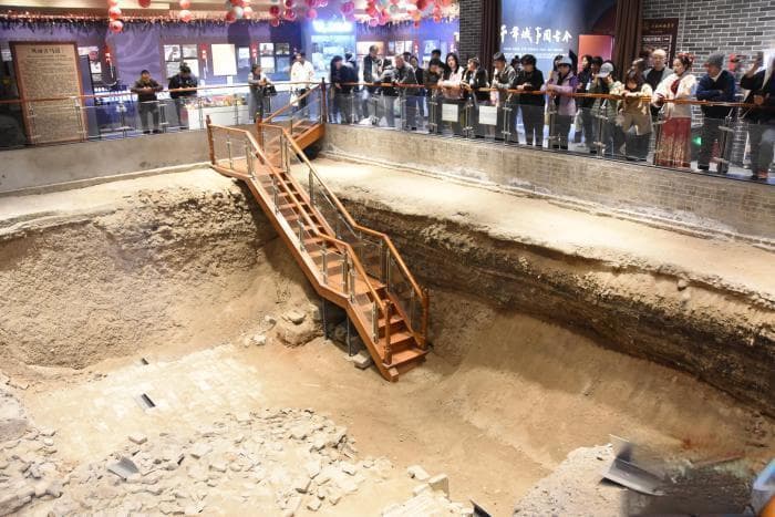 海外网红打卡古都开封：寻宋韵、体民俗、品美食