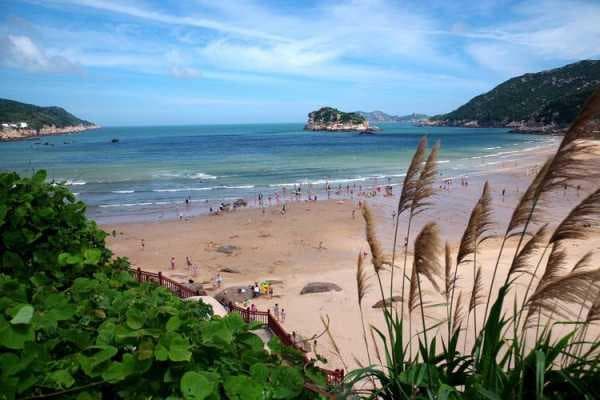 南黄岛旅游攻略：必游景点推荐与实用指南
