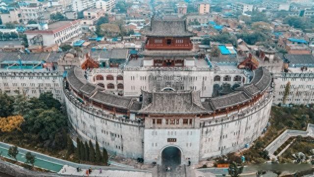 洛阳何以成为十三朝陪都？地理经济文化三要素解析