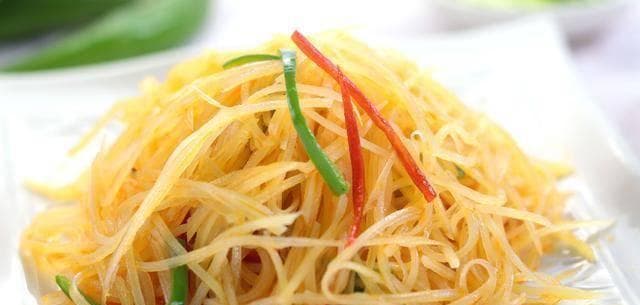 土豆含糖量高，需要注意（认识土豆的糖分含量及对身体的影响）