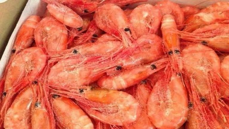 虾壳能吃吗？营养价值与食用注意事项全解析