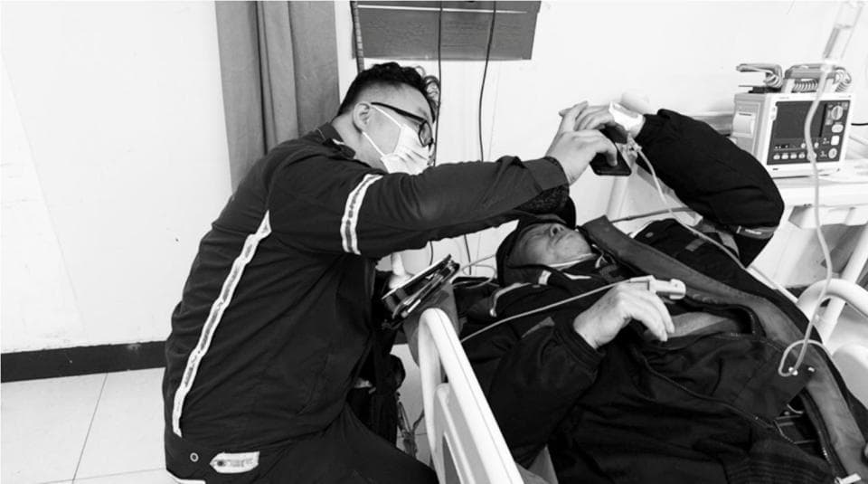 沈阳老人骑车被撞，急救医生传授四步自救法