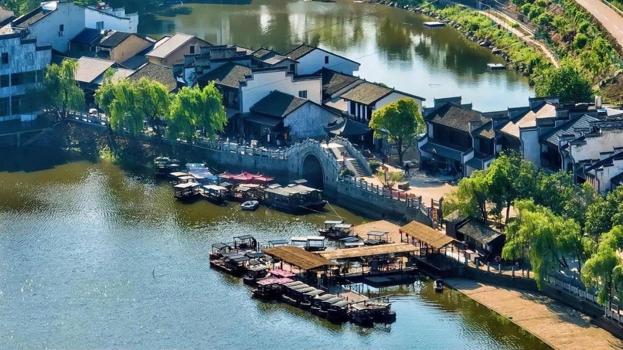 湖南十大古镇：凤凰古城、芙蓉镇领衔的文旅胜地