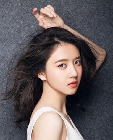 20款减龄又显气质的发型，让你秒变青春美少女！