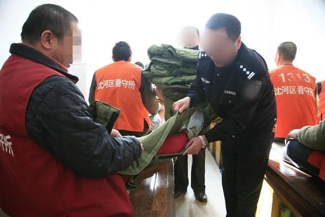 冬天到了，可以寄衣服到看守所吗？