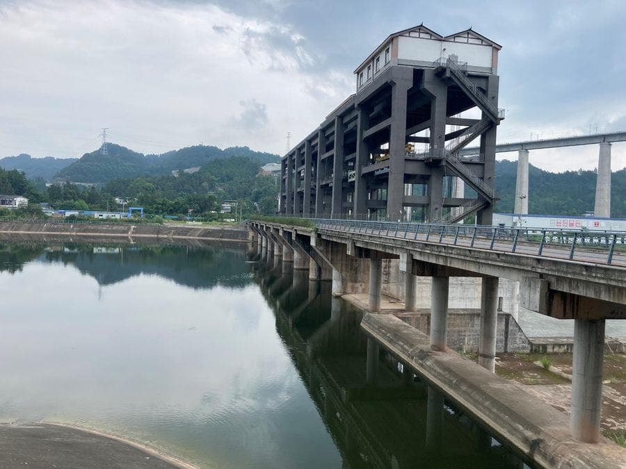 “智绘”岸清水美新画卷  ——恩阳防洪工程助力中华龙舟大赛