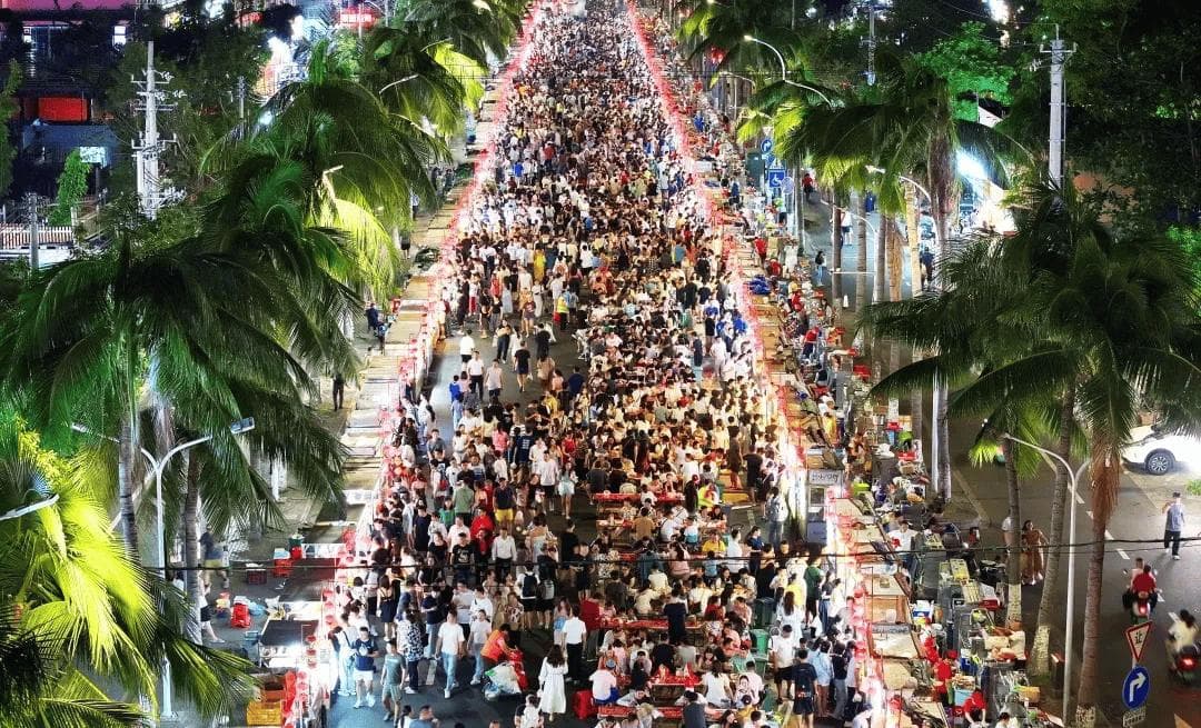 越夜越精彩！海南的夜，就要这么玩→