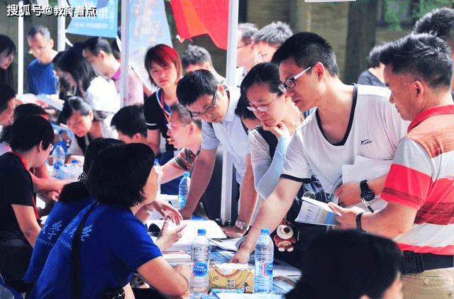 东南大学吴健雄班：专业选择与卓越人才培养的揭秘