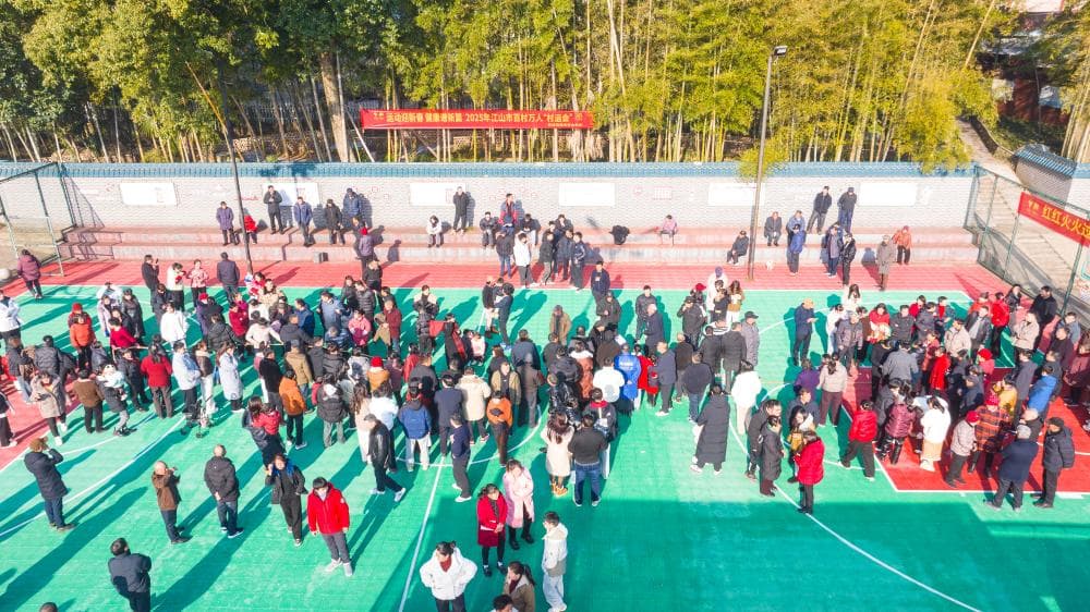 追光｜“土”味运动会？是热闹新年俗，也是浓浓家乡情！