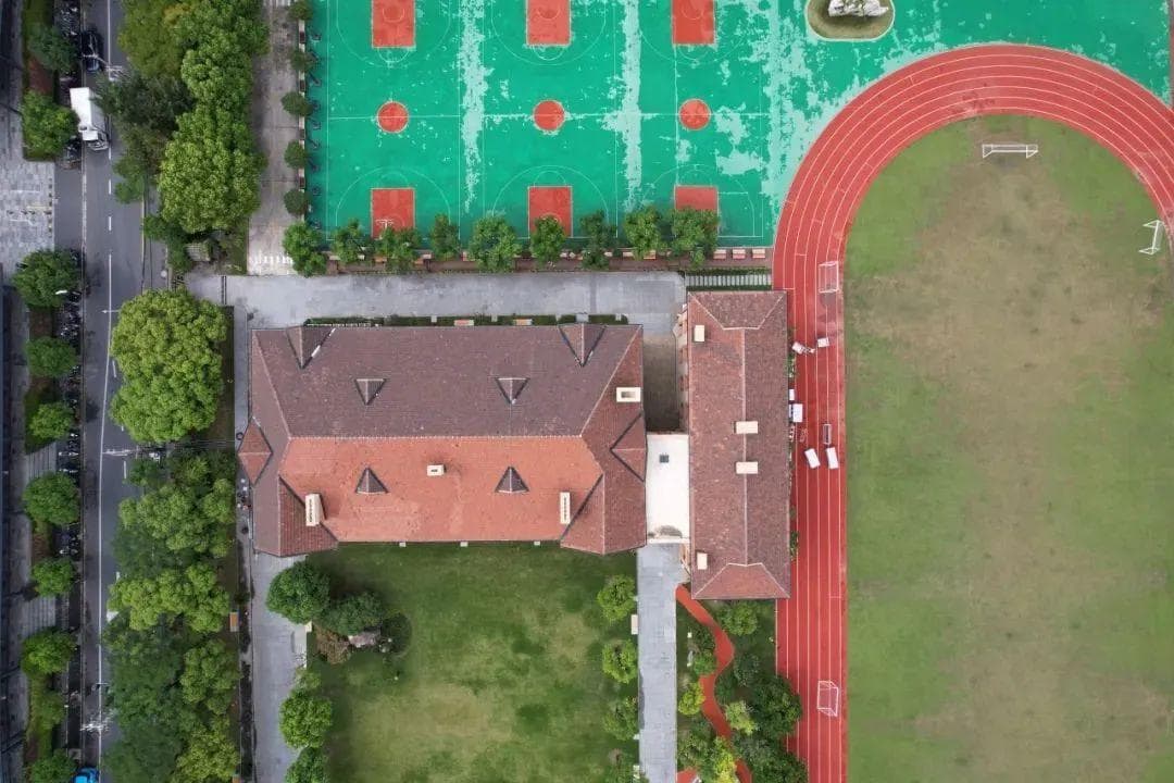 走近这座百年教学楼，探寻被时光铭刻的印记