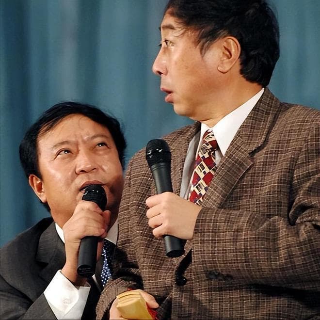 冯巩经典电影回顾：从《站直啰别趴下》到《甲方乙方》，你最爱哪一部？