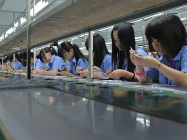 揭秘广东电子厂真实工资：00后小伙分享一个月收入详情