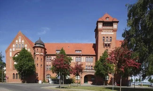 德国工作签证申请流程与学历要求详解