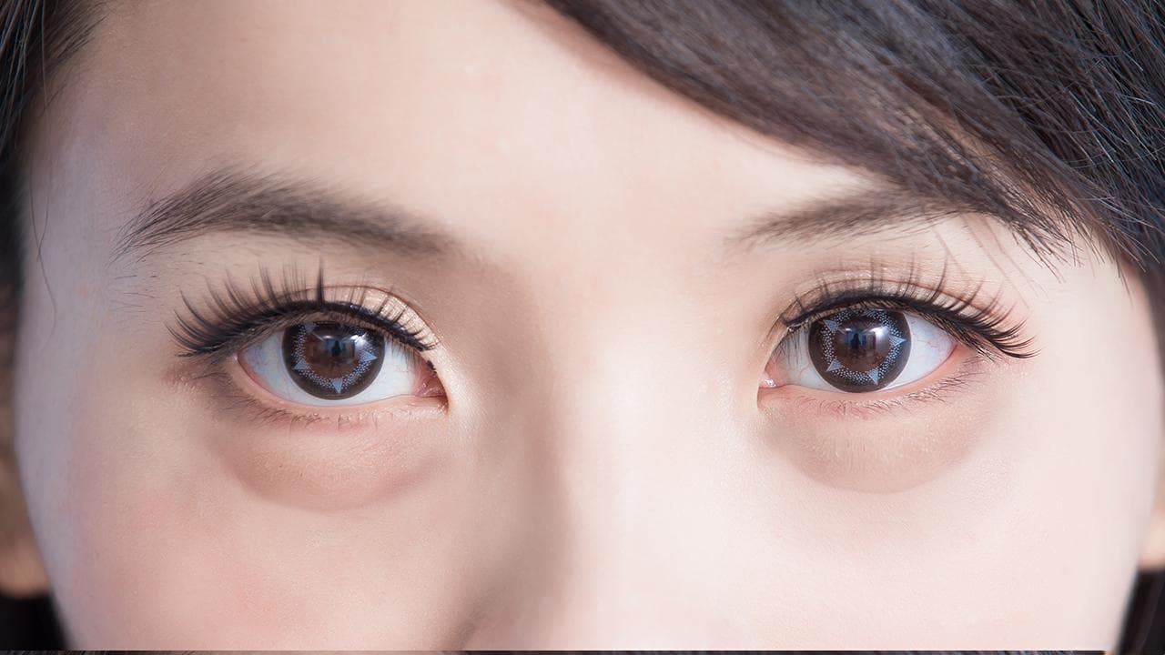 熬夜眼袋大怎么办？去眼袋的小窍门