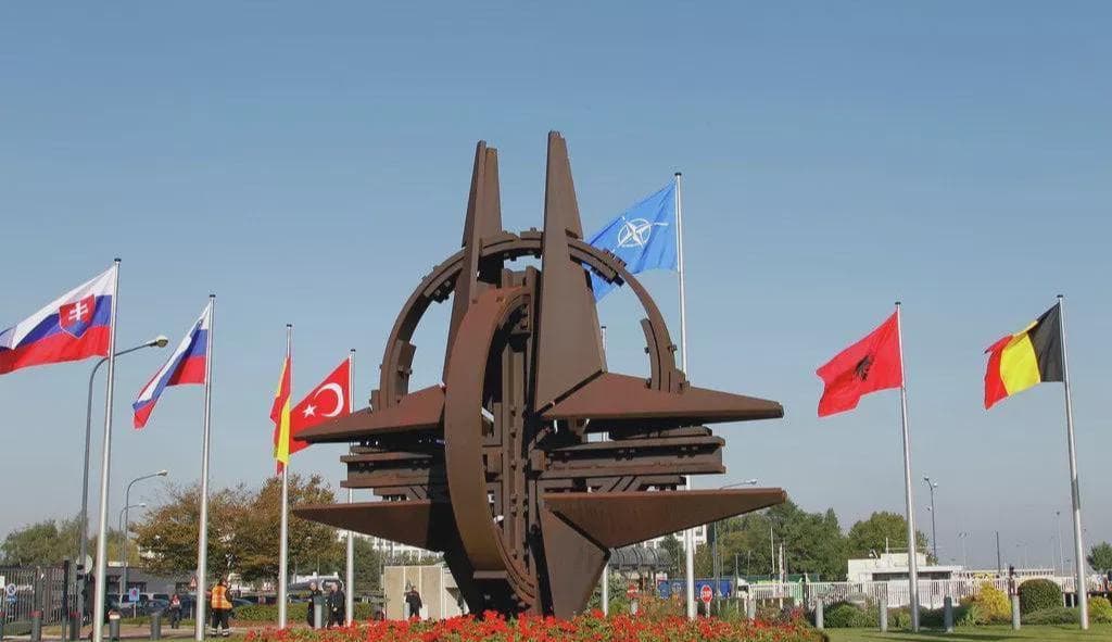 哪些欧盟成员国没加入北约？又有哪些北约成员国没加入欧盟？