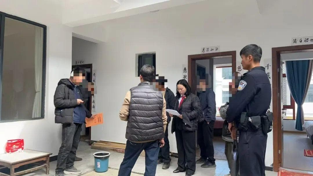农村建房起纠纷，现场勘查来化解