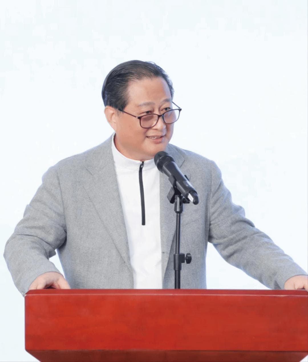 运动如何重塑老年健康蓝图？权威专家详解运动处方与科学锻炼