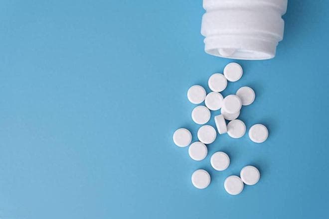 提醒：痛风患者服用别嘌醇降尿酸，这个错误一定要避免！