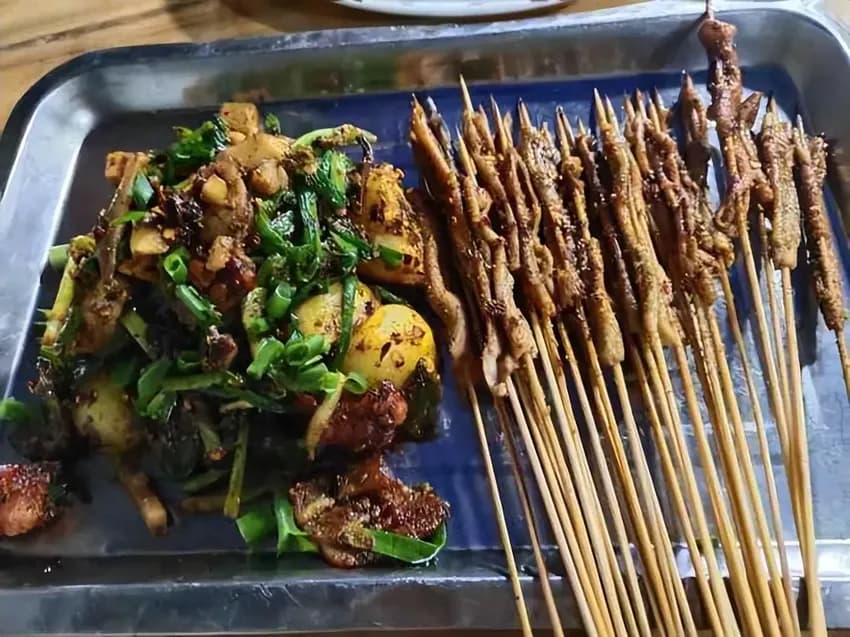 “睡前吃宵夜”和“饿肚子睡觉”，哪个更不健康？看完从此不纠结