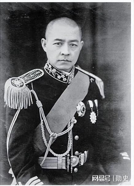 抗战历史上牺牲的最高将领，蒋介石亲自扶灵，你知道他是谁吗？