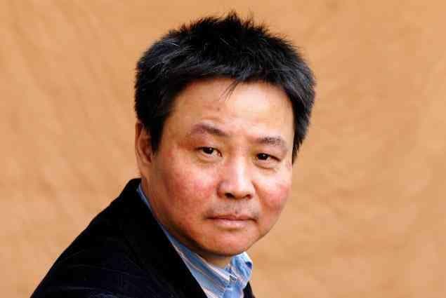深度解析：余华作品的文学成就与影响力评价