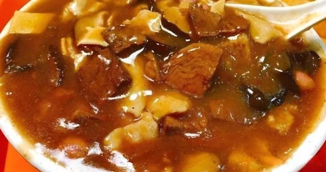 南阳街边美食记录：从早餐到晚餐的地道美味