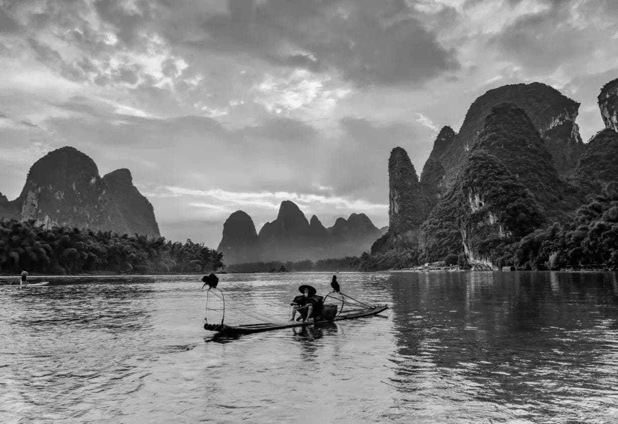 广西旅游必去十大景点：自然与文化的和谐交响